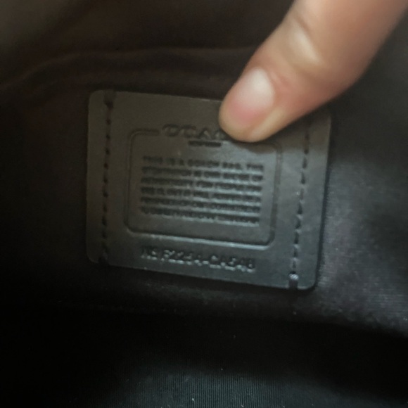 Coach Teri Signature Brown Shoulder Bag - Picture 9 of 16